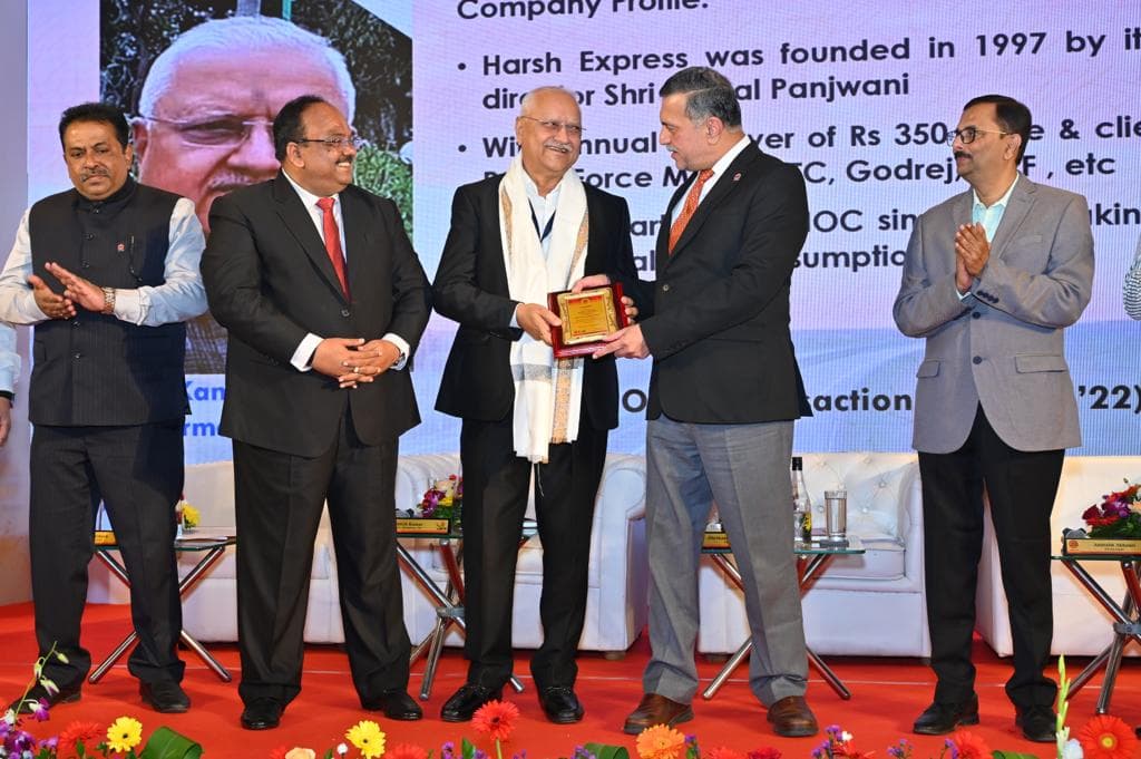 Recognised by industry partners for on-time performance